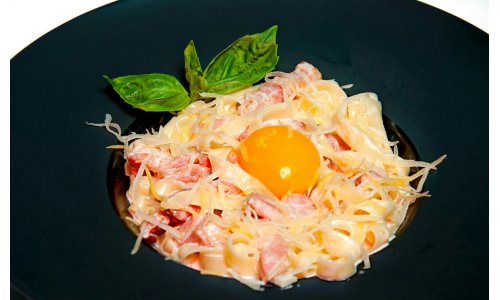 Паста A La Carbonara