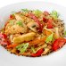 Рисовая лапша с морепродуктами и овощами