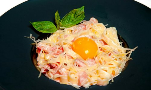 Паста A La Carbonara